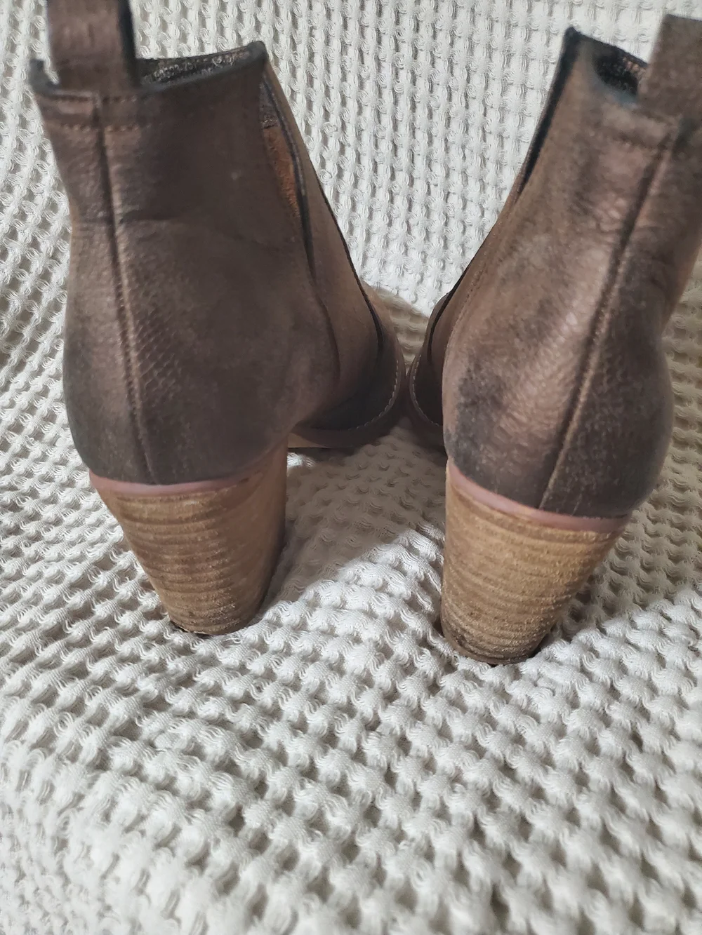 Not Rated stylish brown